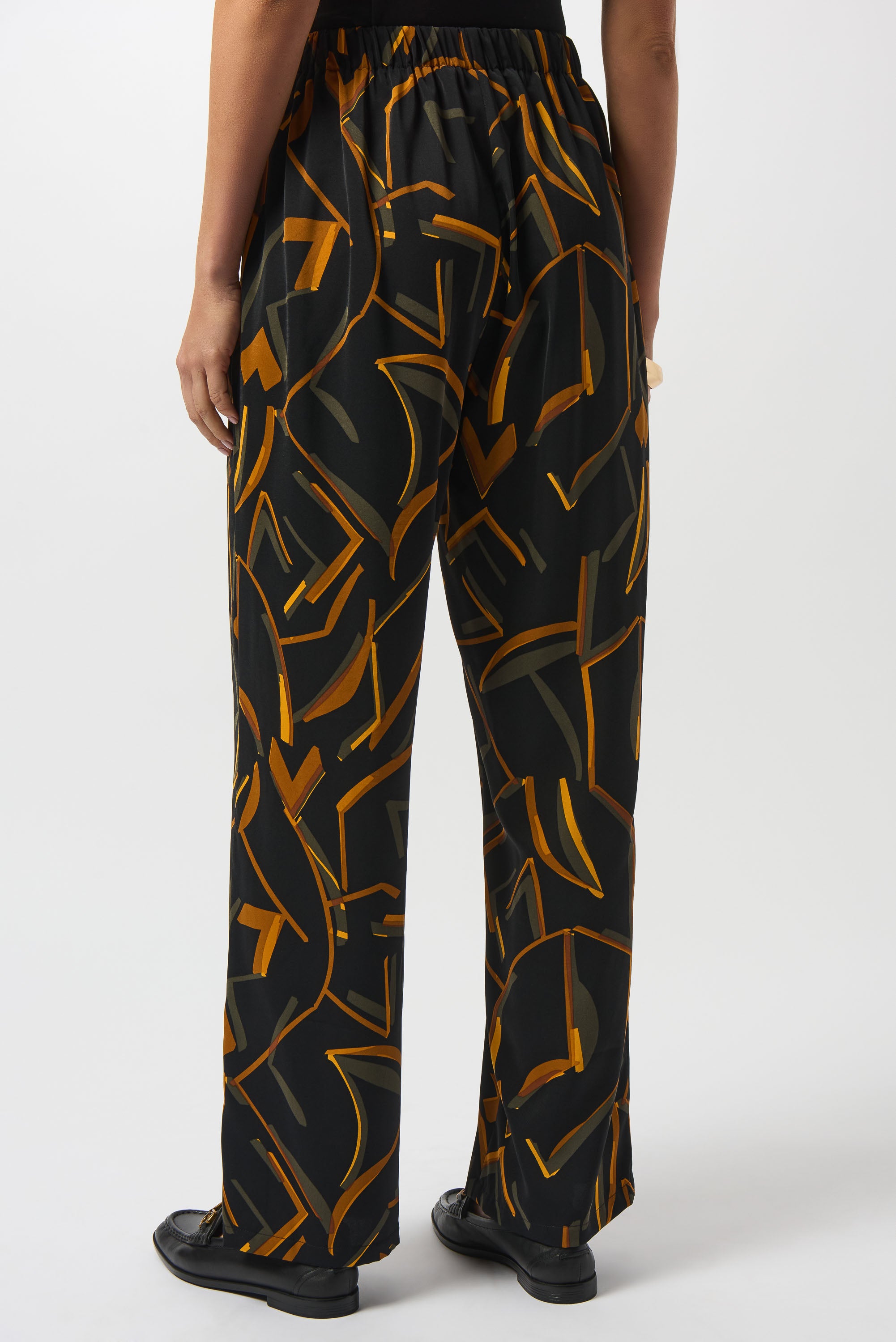 Pantalón de pierna ancha con estampado negro multicolor 253239
