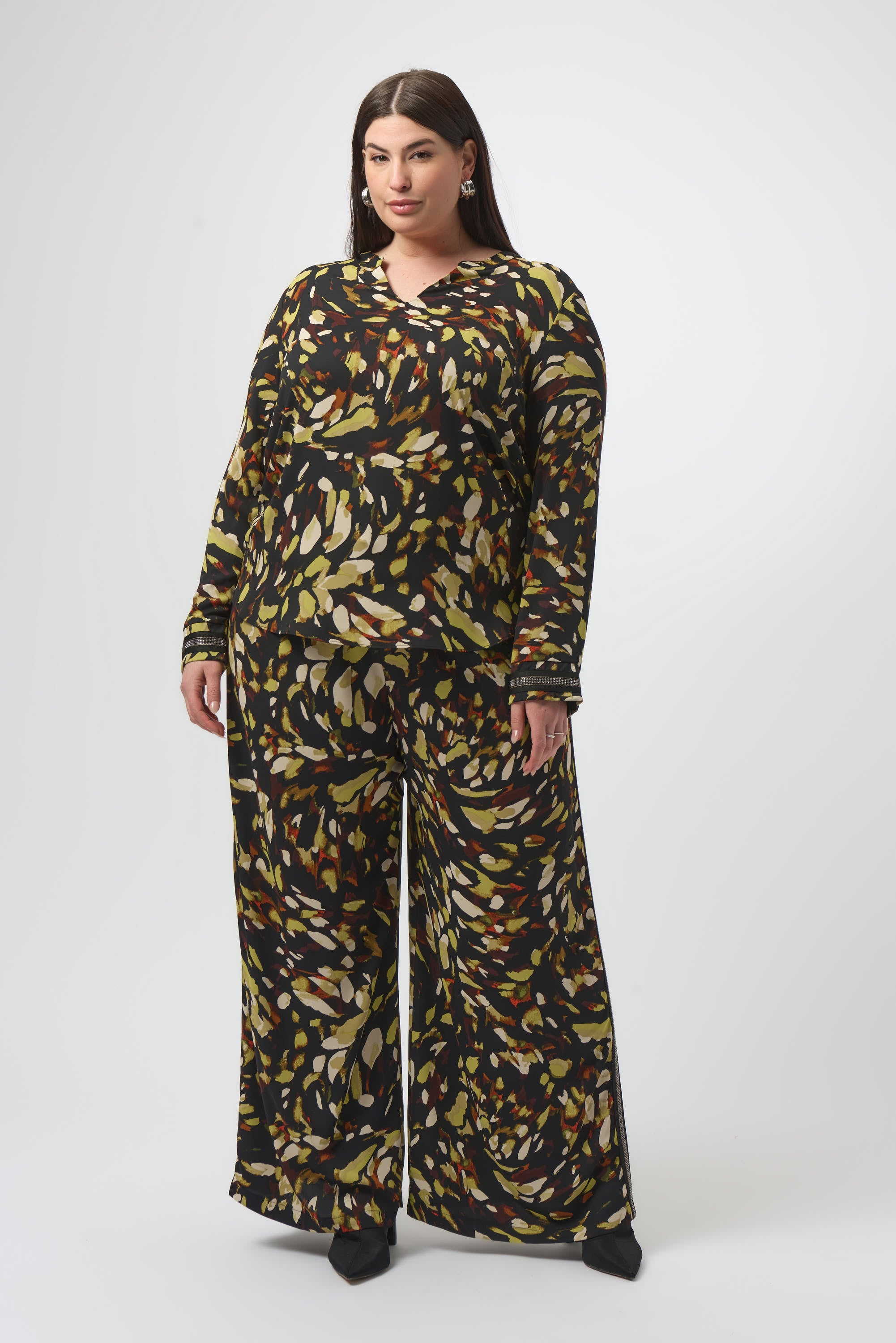 Pantalón de pierna ancha con estampado multicolor 253247