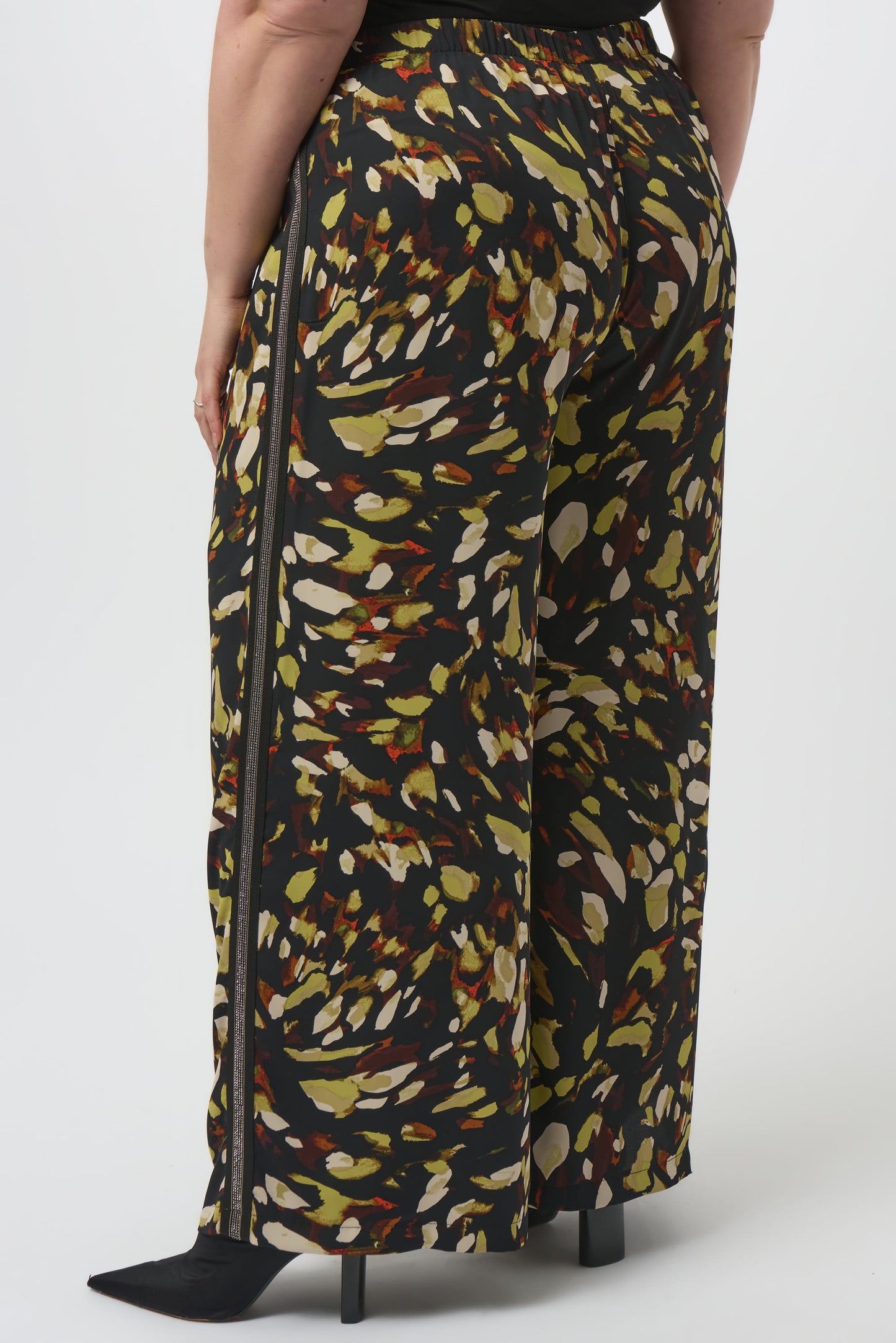 Pantalón de pierna ancha con estampado multicolor 253247