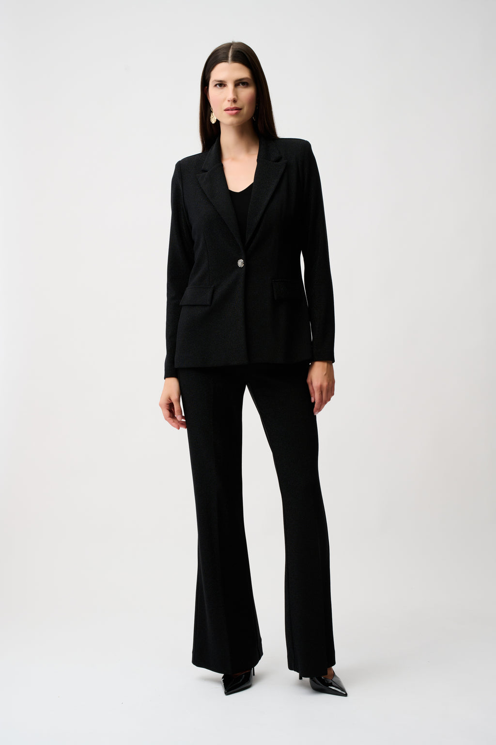 Pantalón acampanado con acabado metálico negro 253722 | Signature