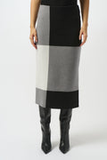 Falda tejida con bloques de color gris y negro 253908