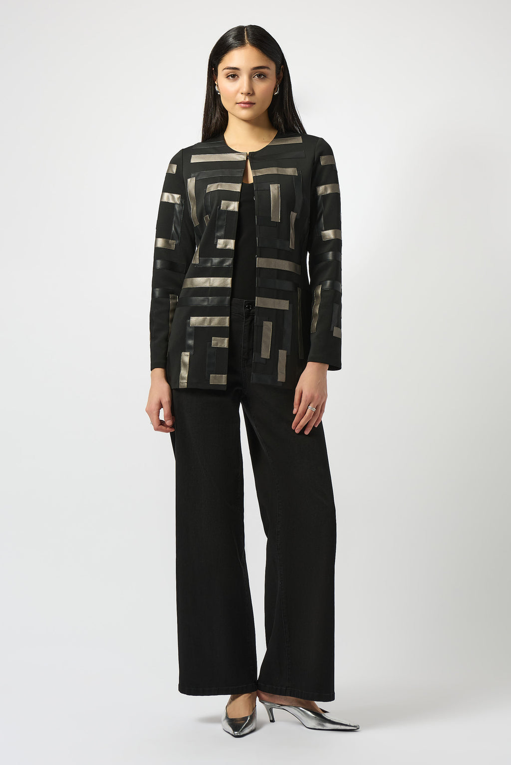 Chaqueta sin cuello con polipiel negro 253929