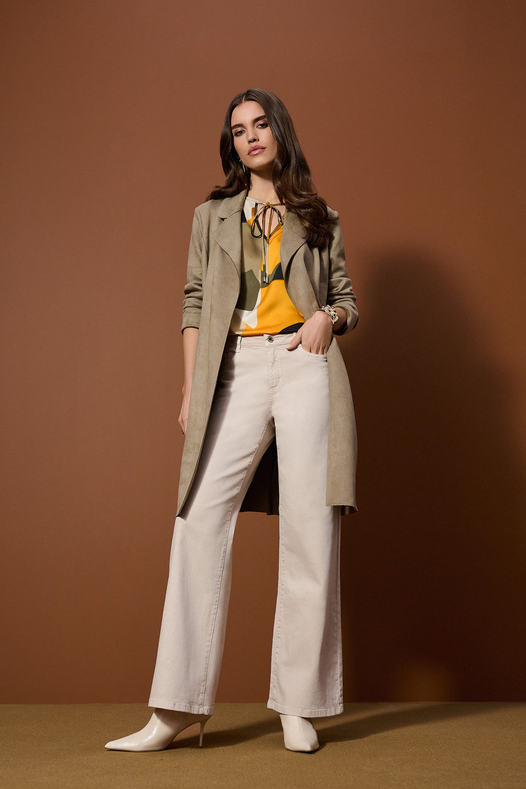 Jeans elásticos de pierna ancha beige piedra de luna 253950
