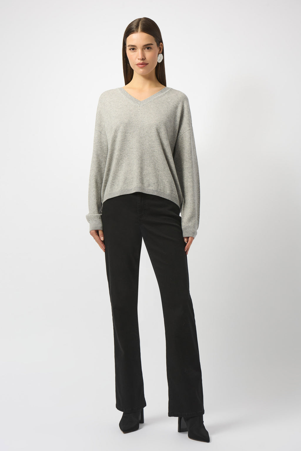 Jersey con escote de pico de lana gris claro 253967 LG