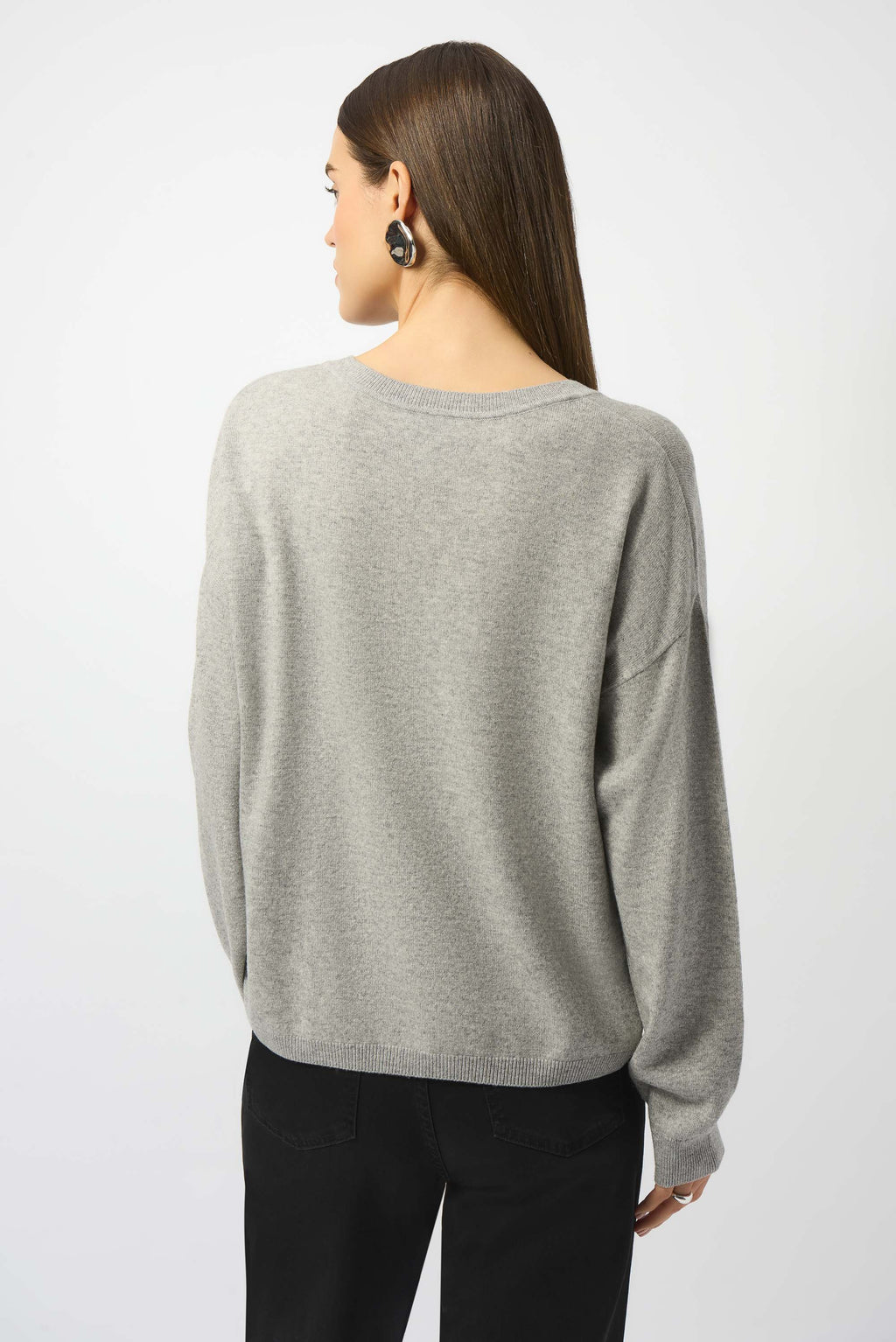 Jersey con escote de pico de lana gris claro 253967 LG