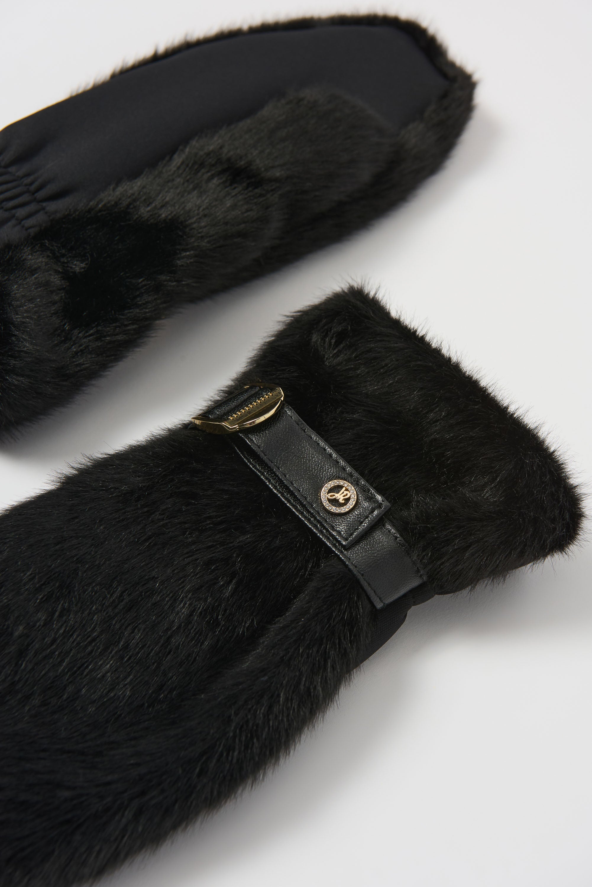 Guantes con pelo sintetico negro 253977
