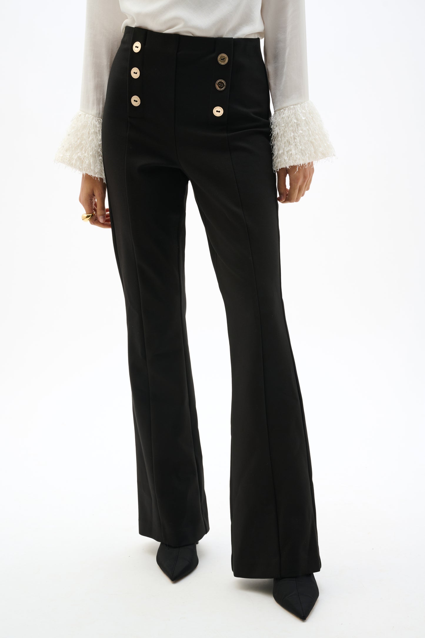 Pantalón acampanado sin cierres en punto grueso negro 254120