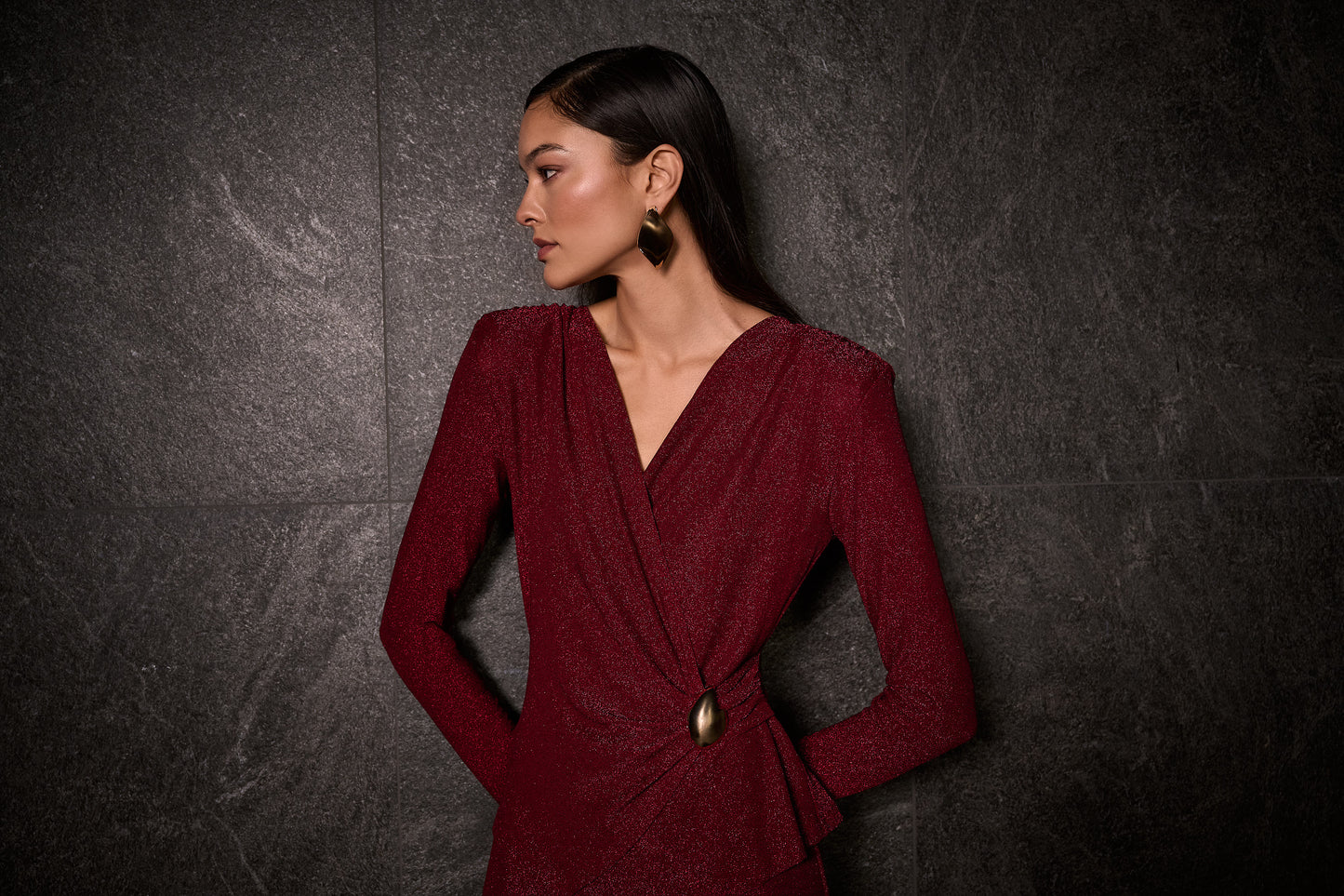 Palazzo de pierna ancha con efecto metálico rojo cereza 254123