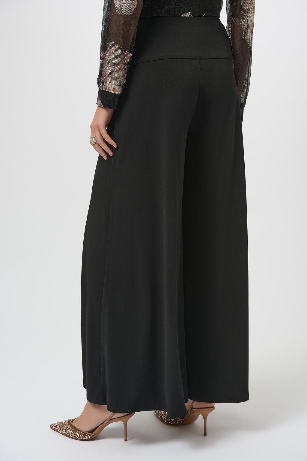 Pantalón acampanado en punto de crepé negro 254178