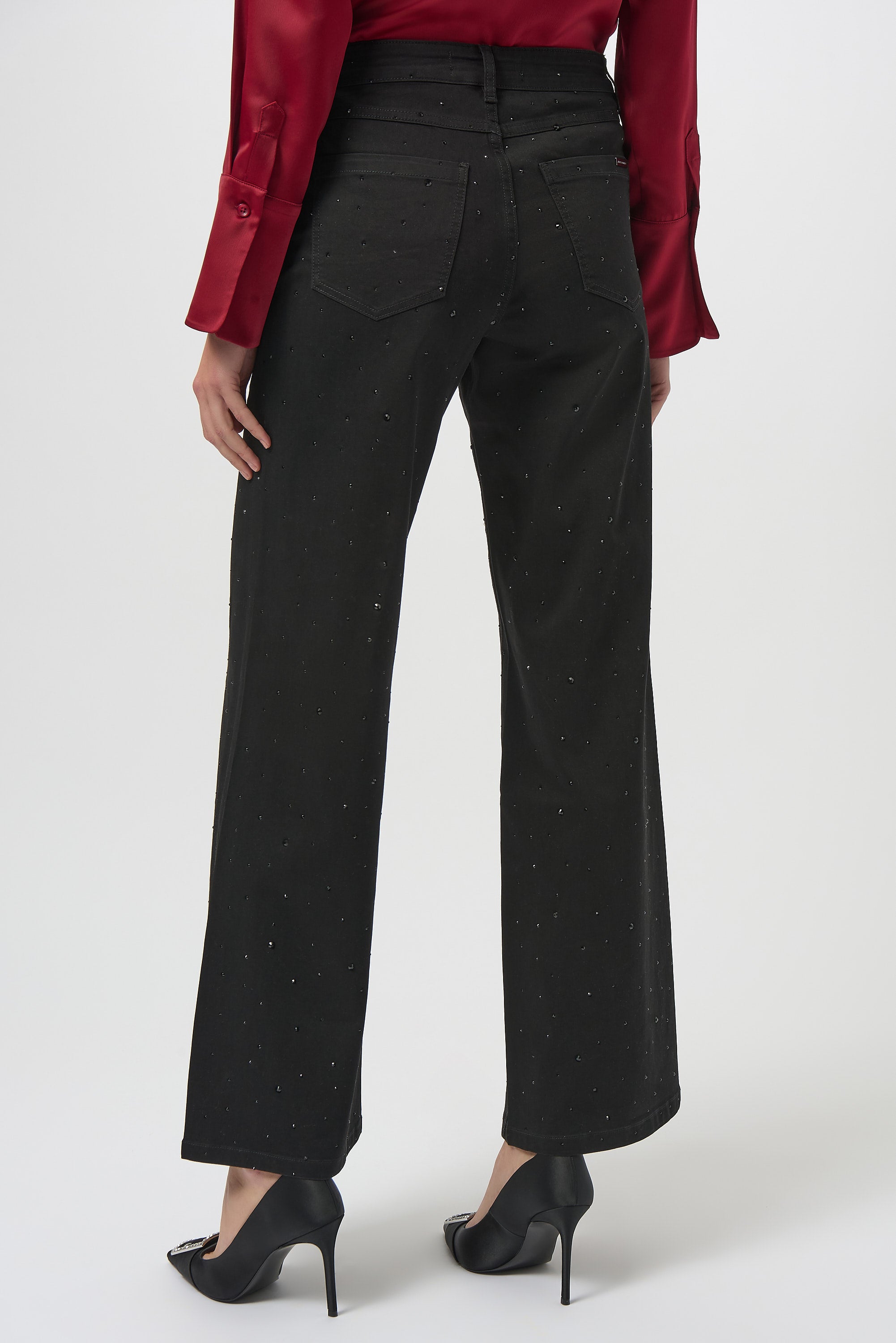 Jeans clásicos de pierna ancha con pedrería negro 254962