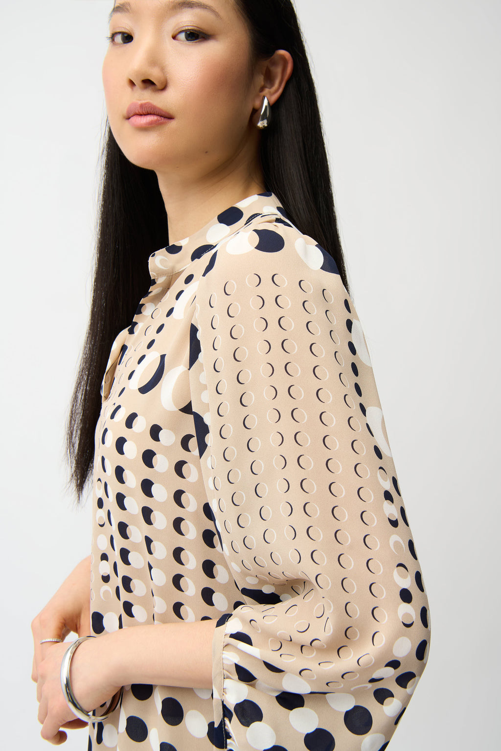Blusa estampado de puntos beige 261099