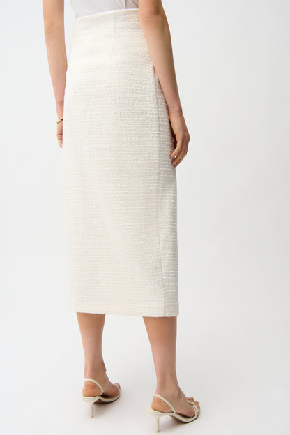 Falda lápiz de bouclé con botones dorados blanco roto 261301
