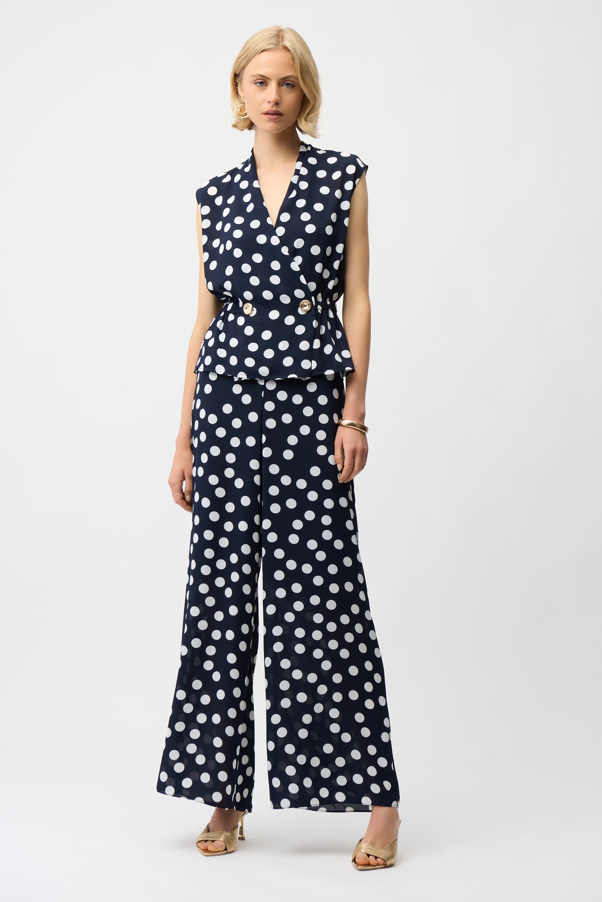 Pantalón de pierna ancha con estampado de puntos de marino 261305