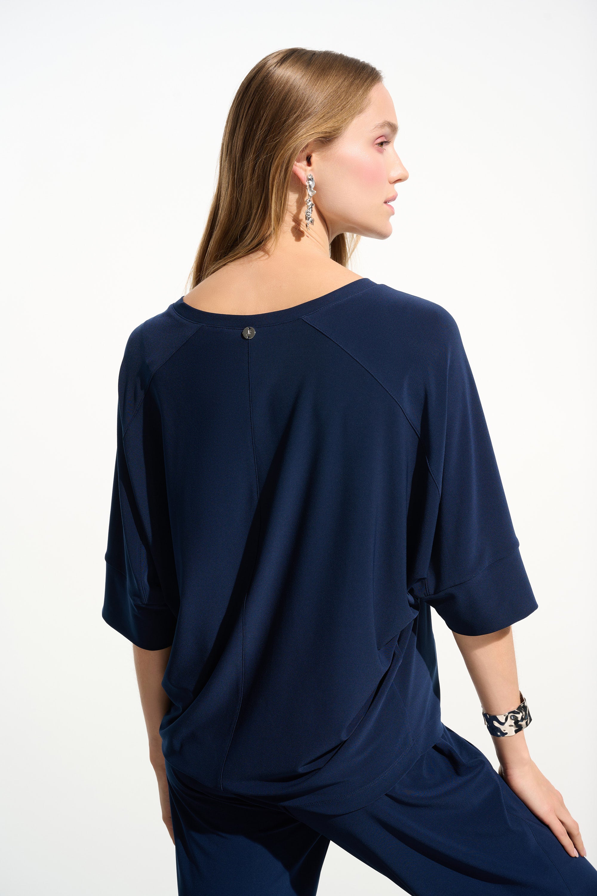 Blusa boxy con escote en V Indigo 261641