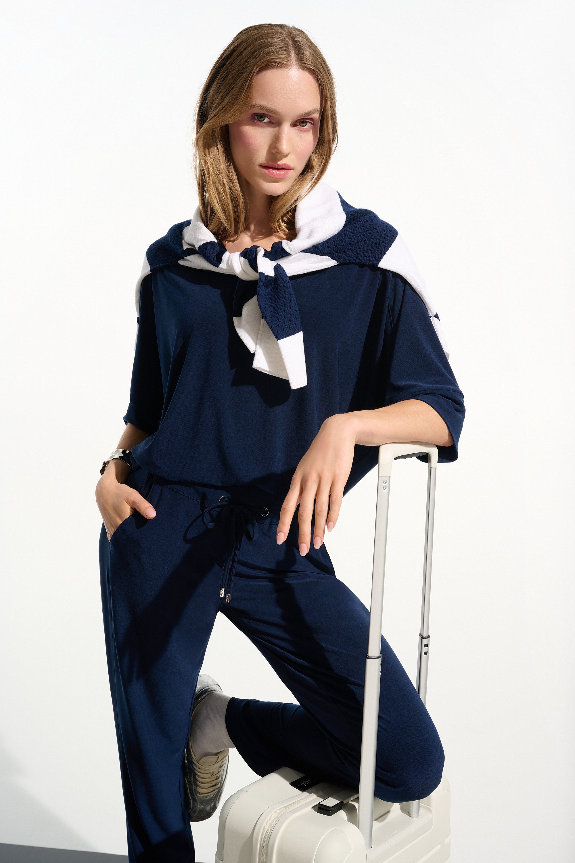 Blusa boxy con escote en V Indigo 261641
