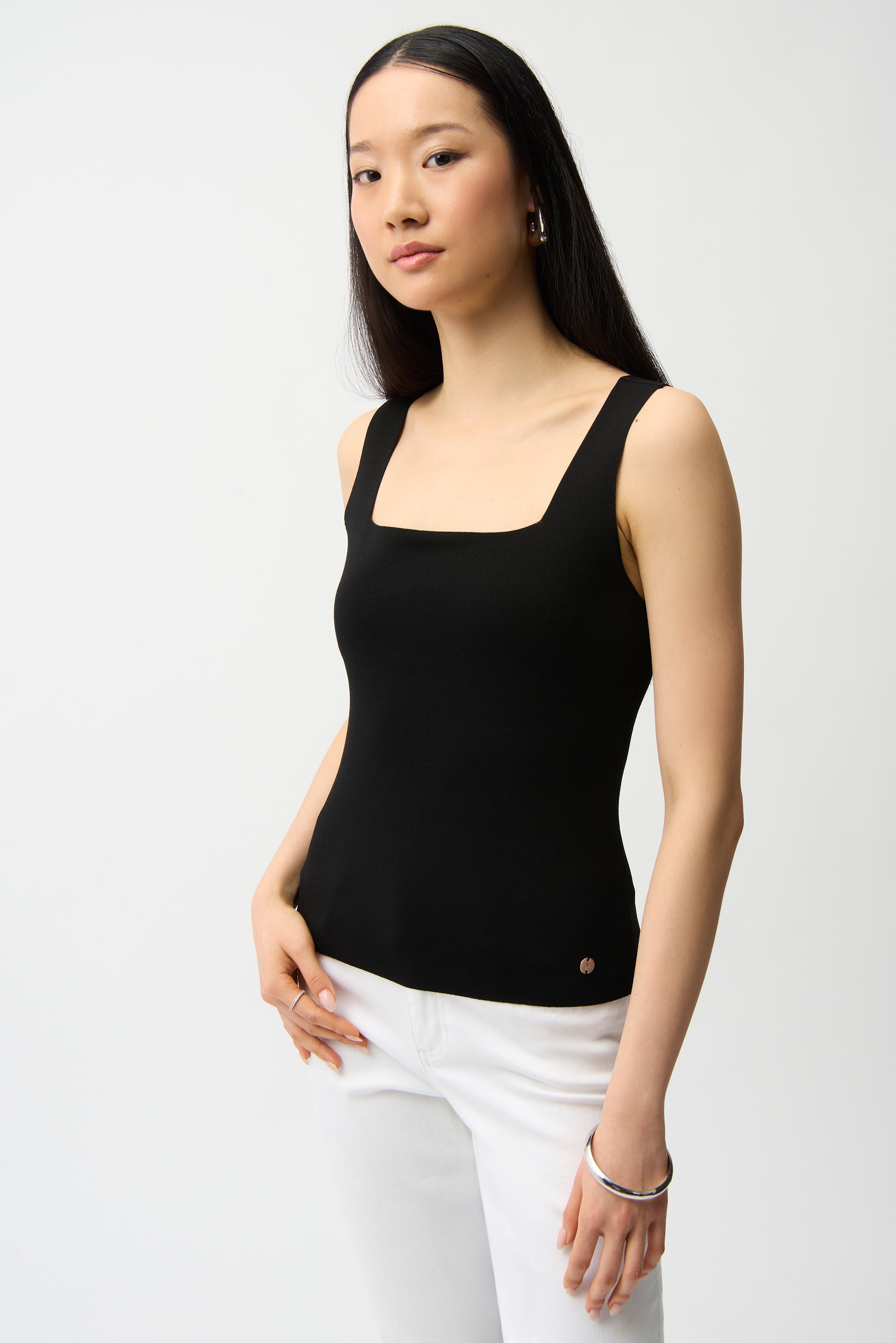 Blusa ajustada negra 261923