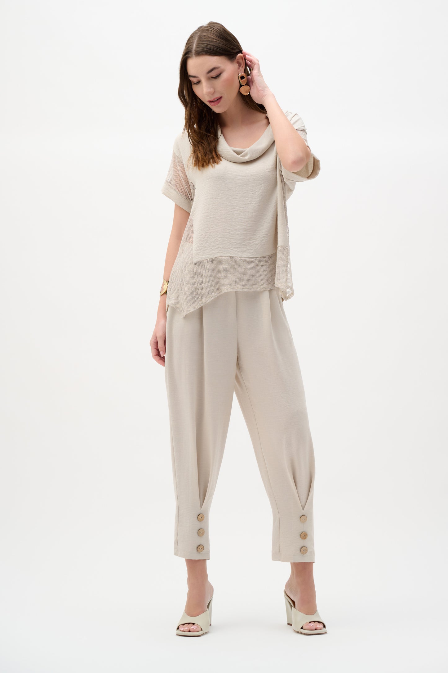 Pantalón de pierna tipo barril en tejido de gasa sin cierres beige piedra de luna 262044