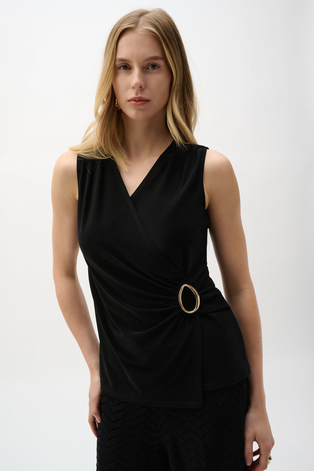 Blusa cruzada ajustado negro 262072