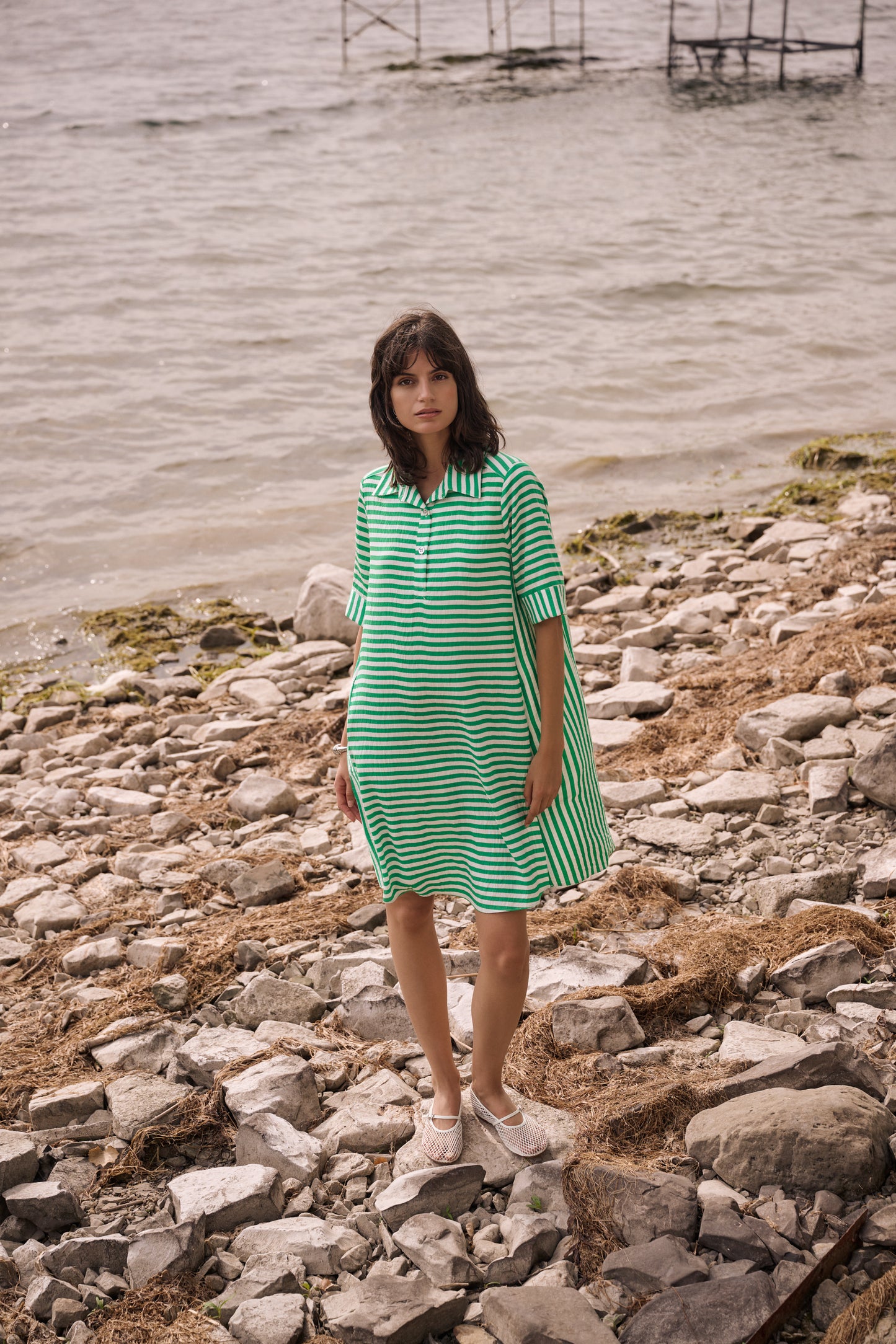 Vestido corte trapecio con estampado de rayas verde 262175