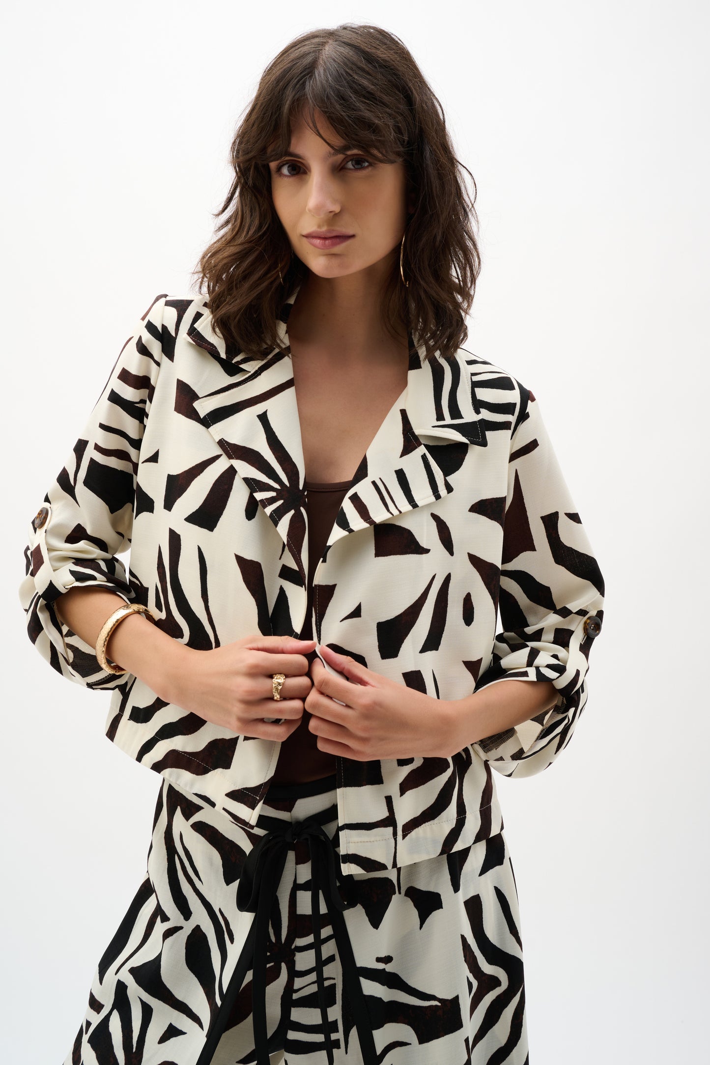 Blazer boxy con estampado tropical beige 262193
