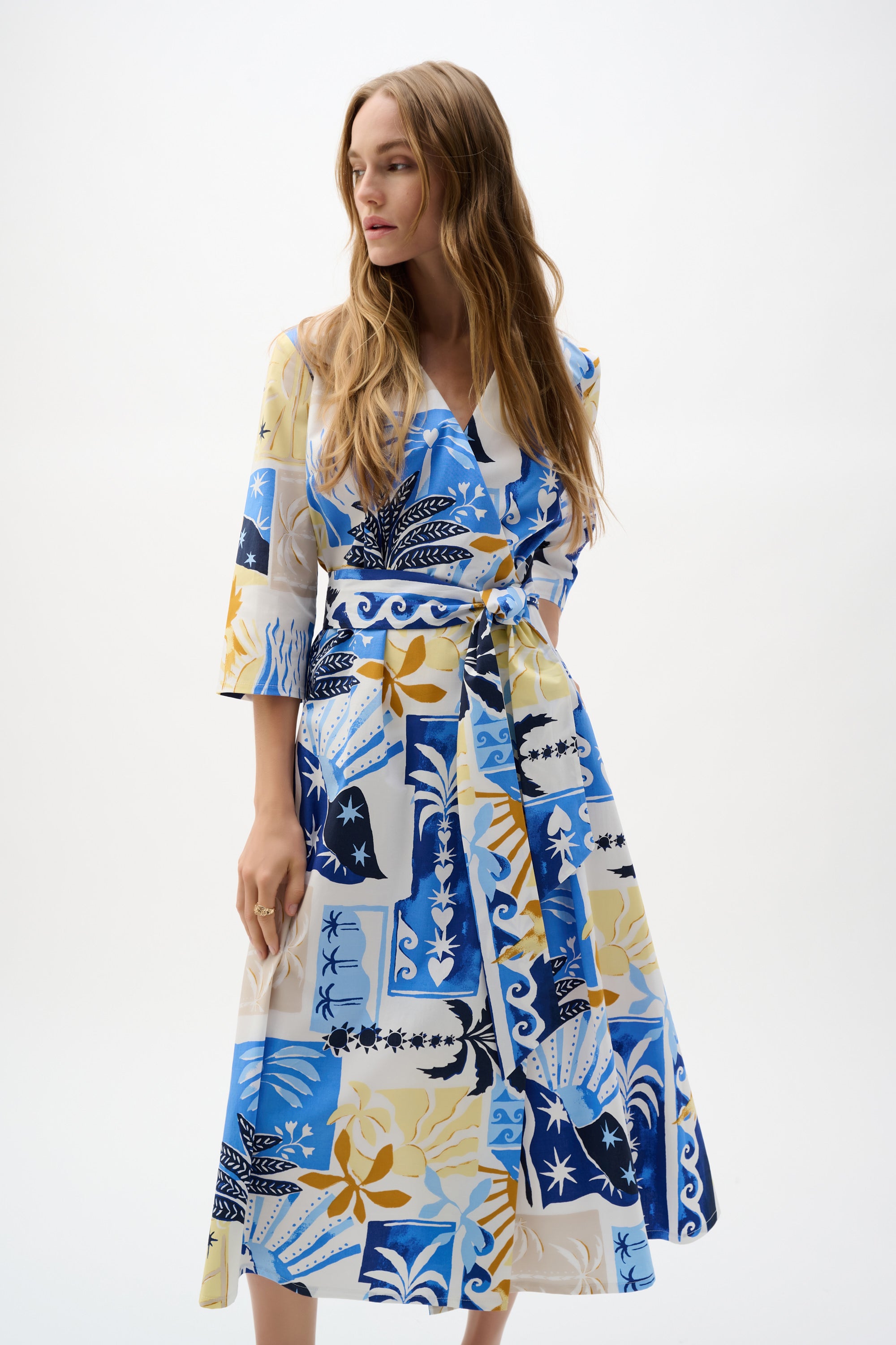 Vestido cruzado de algodón elástico y corte en A con estampado tropical azul 262225