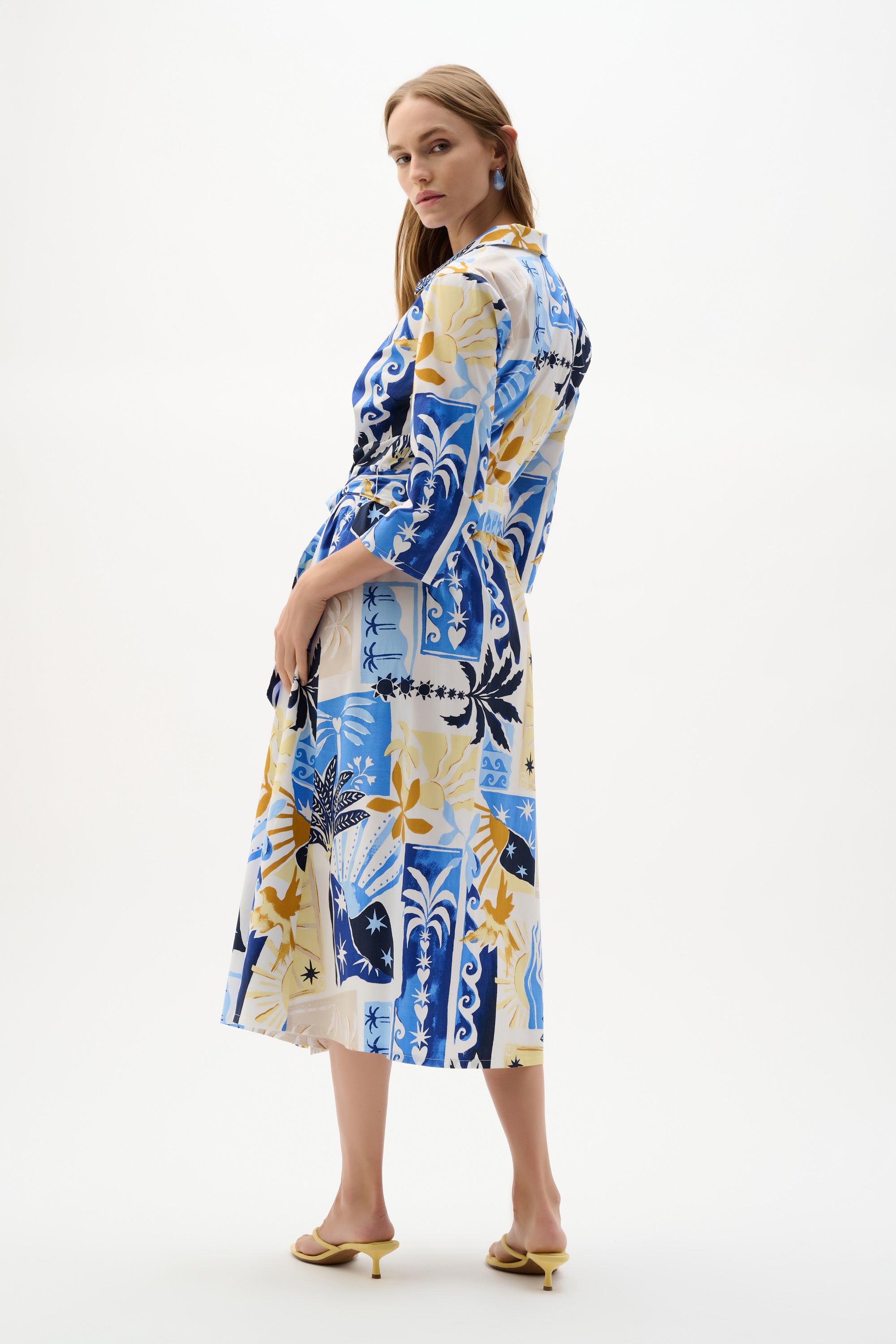 Vestido cruzado de algodón elástico y corte en A con estampado tropical azul 262225