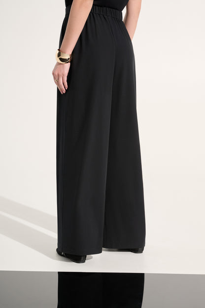 Pantalón ancho de tejido elástico negro 262622