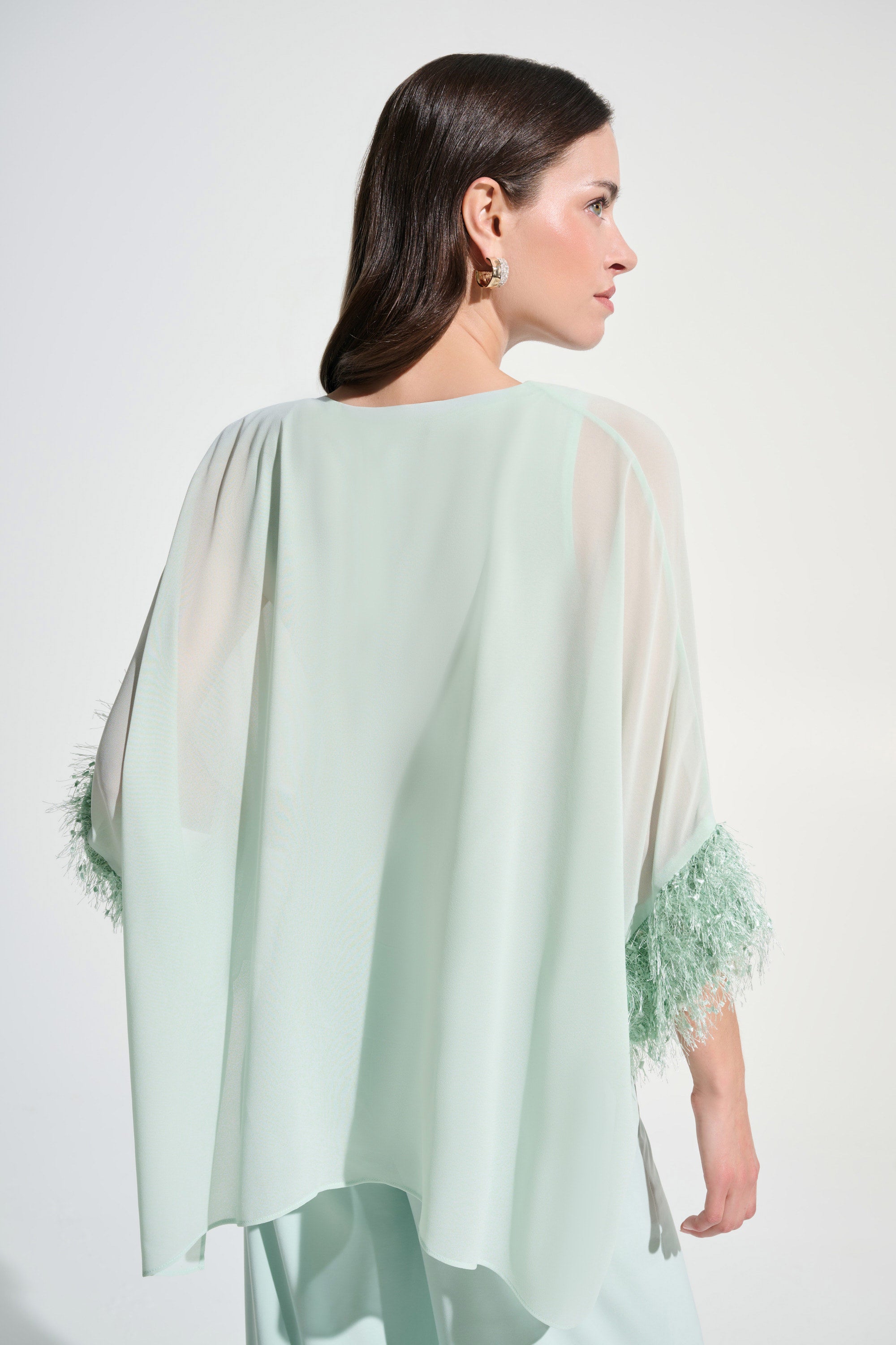 Blusa de gasa con ribete de flecos verde pistacho 262711