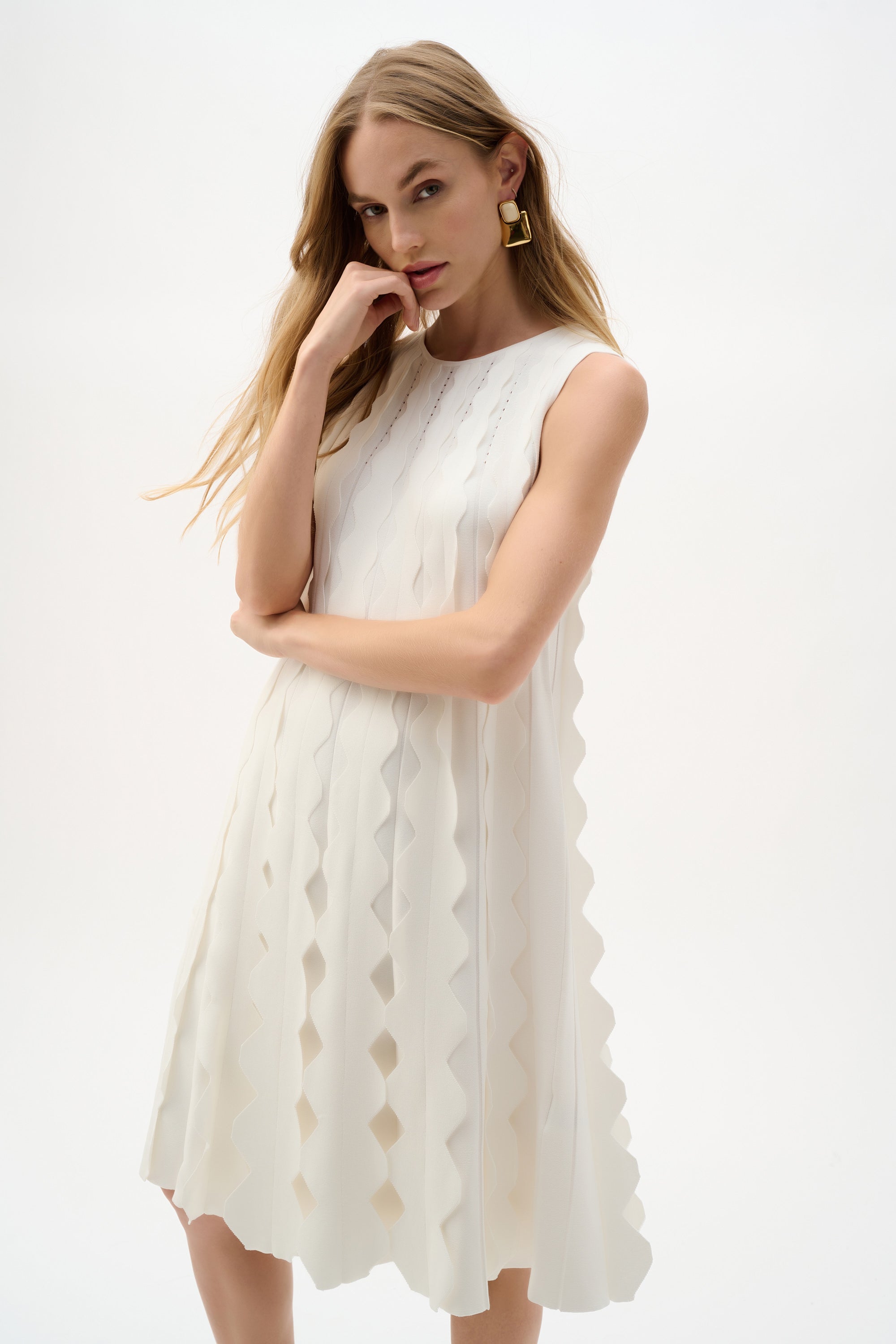 Vestido de corte en A sin mangas de punto vainilla 262961