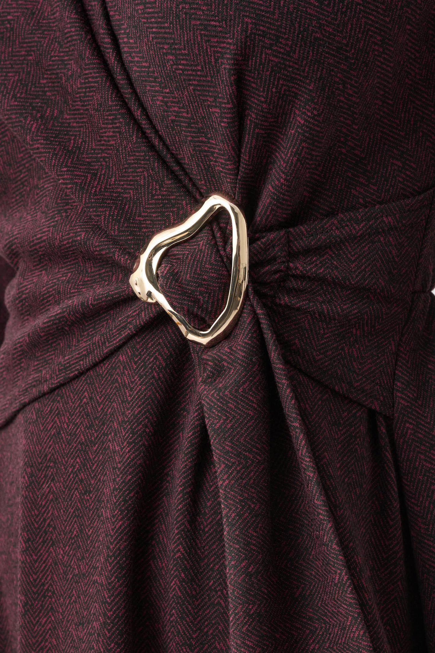 Vestido cruzado ajustado y acampanado de espiga rojo y negro 263061