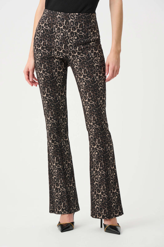 Pantalón acampanado sin cierres con estampado animal negro multicolor 263085