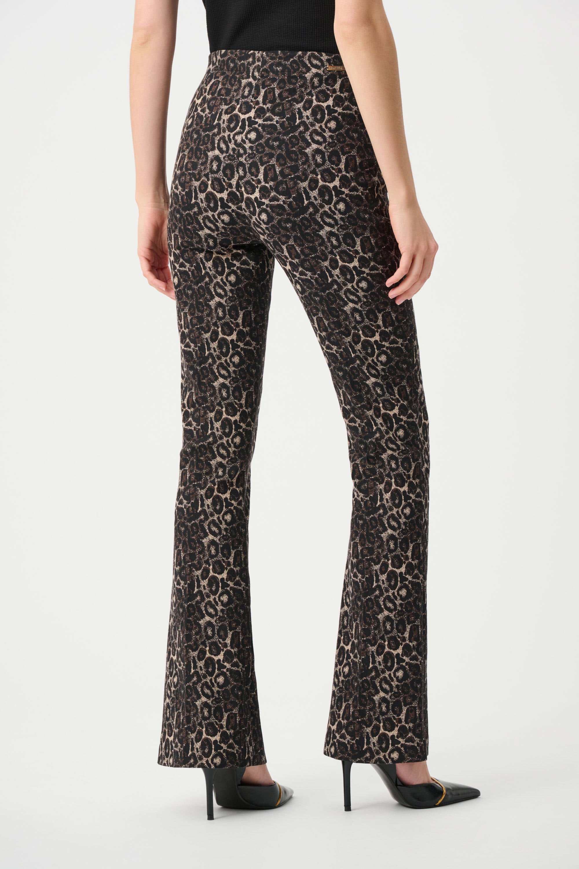 Pantalón acampanado sin cierres con estampado animal negro multicolor 263085