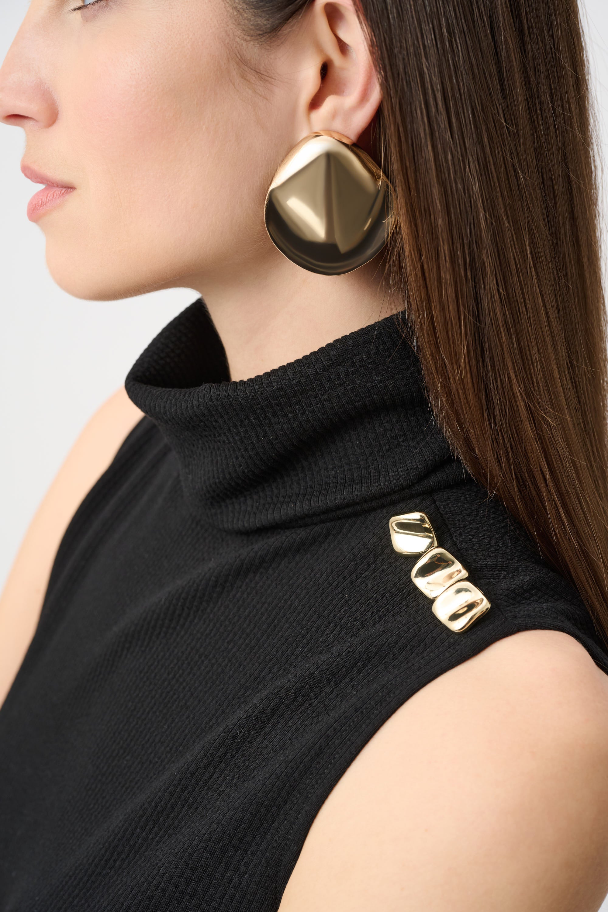 Jersey ajustado con cuello cisne negro  263101