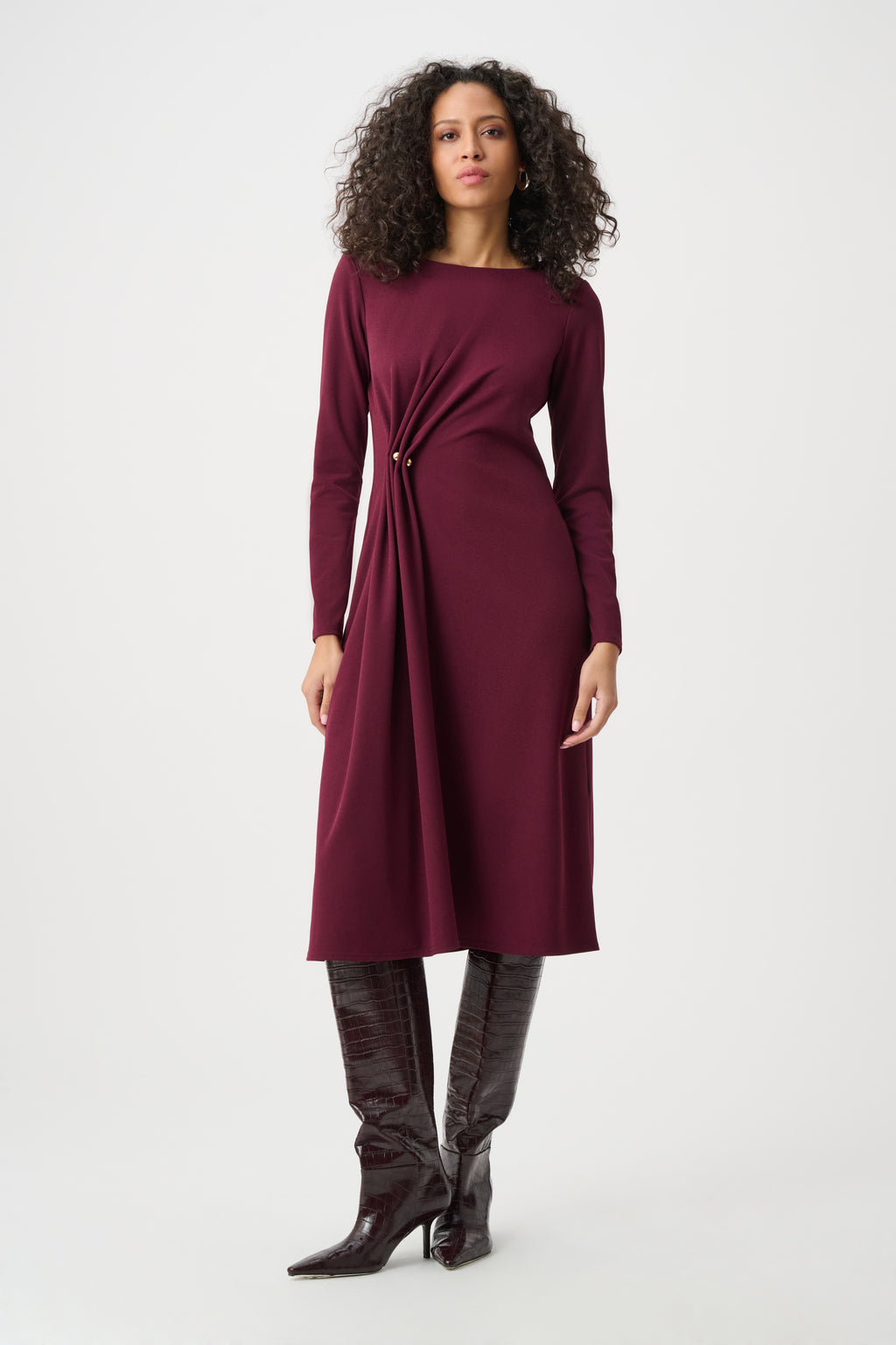Vestido de tubo con drapeado delantero rojo baya 263178