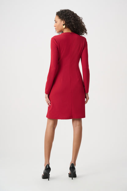 Vestido cruzado de línea A de crepé cereza 263196