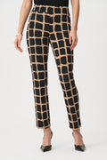 Pantalón sin cierres con estampado de cuadros camel y negro 263226