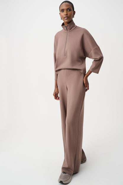 Jumpsuit con cuello medio y pierna ancha avellana 263613