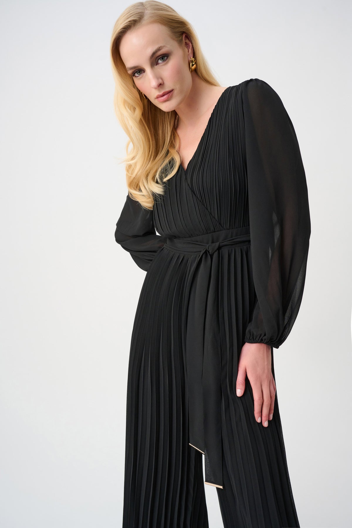 Jumpsuit cruzado de pierna ancha plisado negro 263737