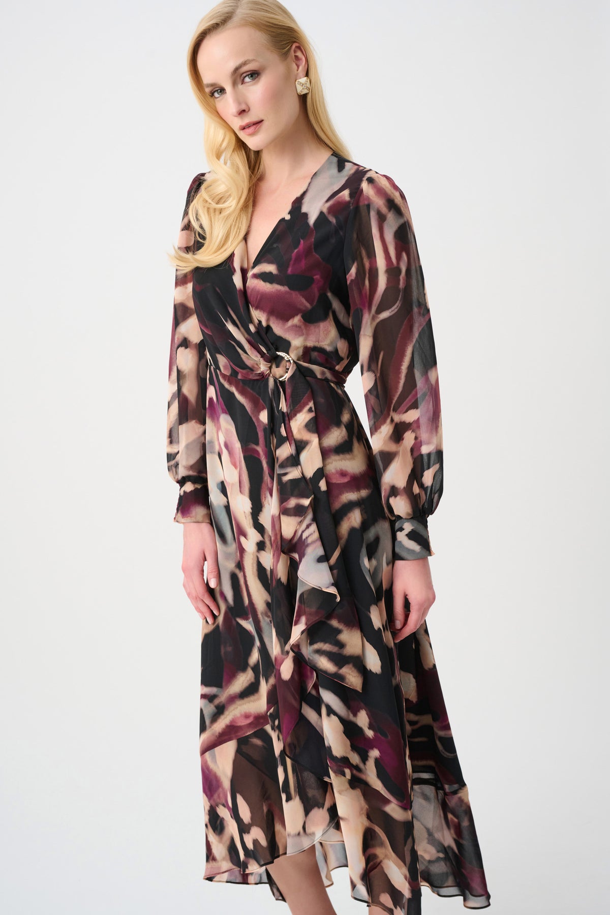 Vestido cruzado de corte ajustado y acampanado negro multicolor 263739