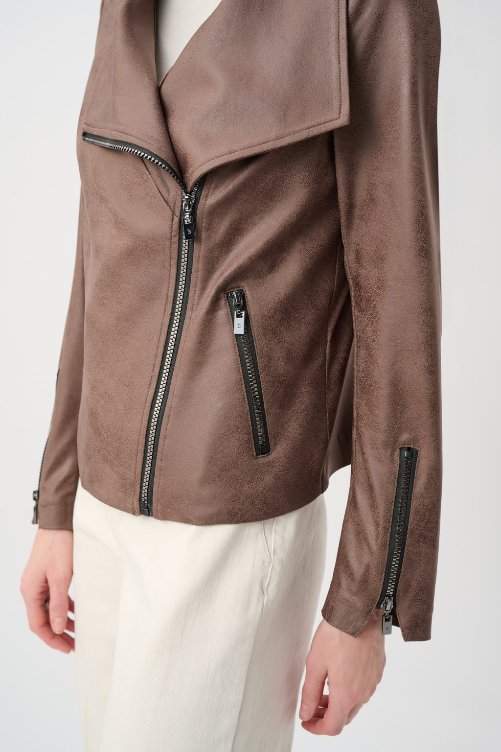 Chaqueta ajustada metalizado avellana 263908