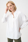 Blusa boxy con detalle de pedrería por toda la prenda blanca 263922