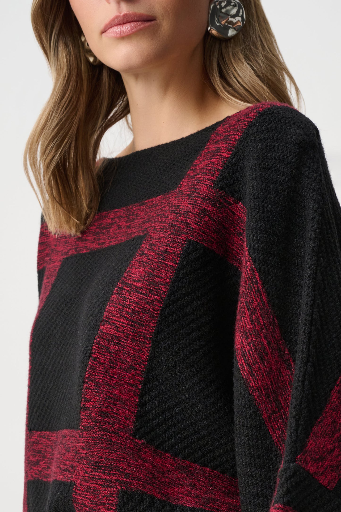Jersey de cuello barco diseño tartán negro y cereza 263946