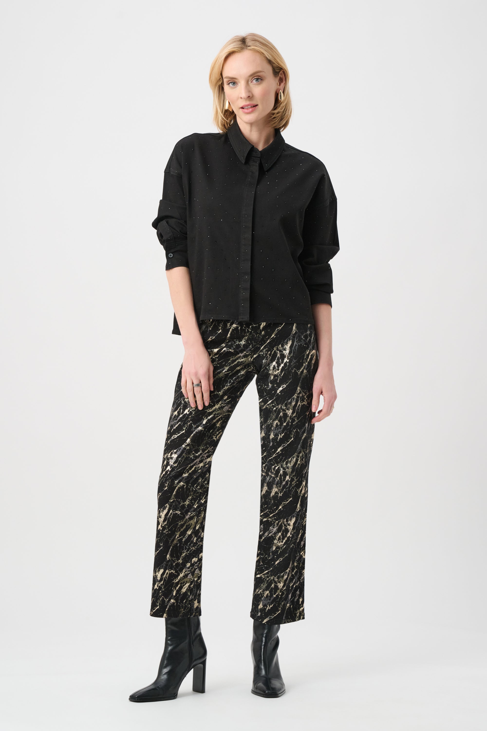 Blusa crop de mezclilla Featherweave con detalle de pedrería negro 263965