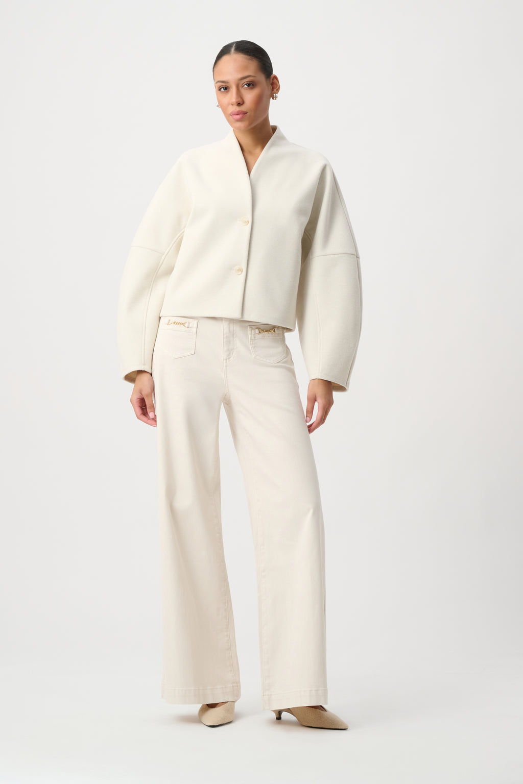 Chaqueta boxy con cuello chal beige 264043