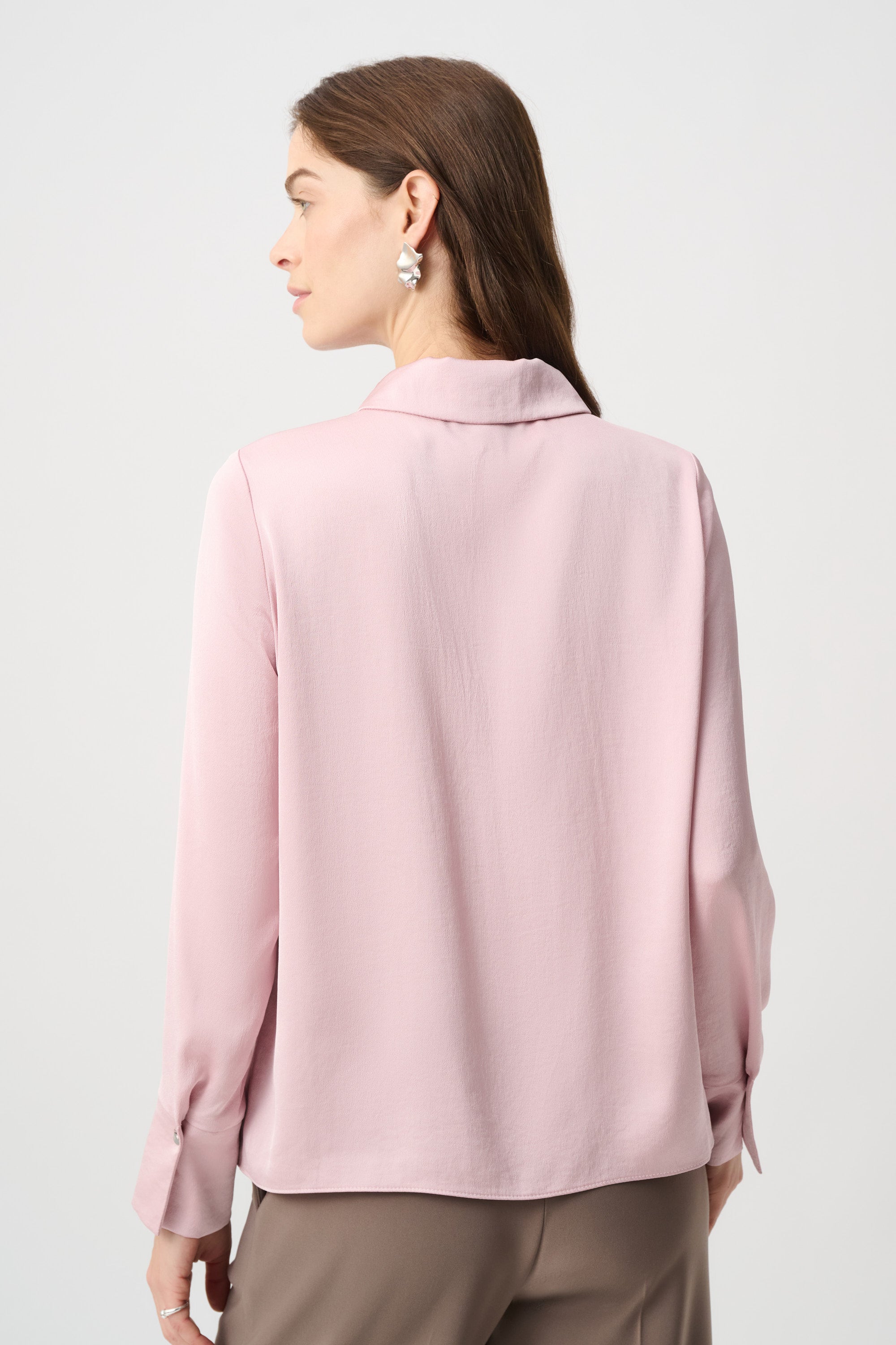 Top con cuello camisero rosa suave 264050