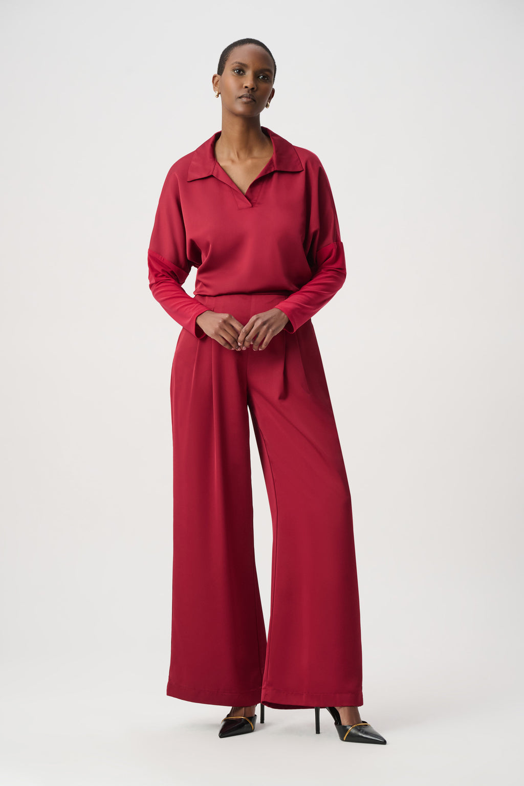 Top con cuello camisa  rojo cereza 264085