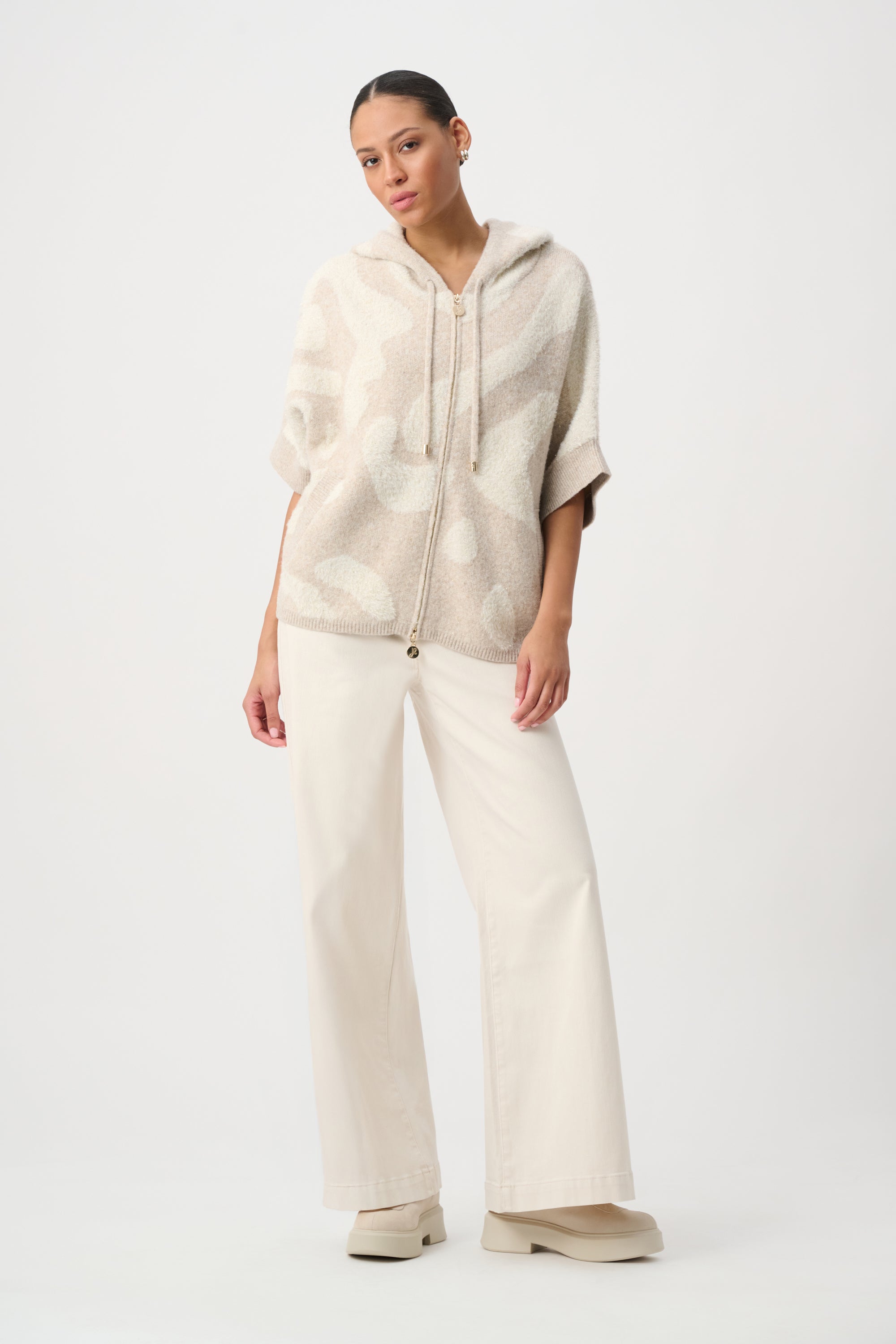 Jersey con capucha con estampado animal beige con blanco 264925