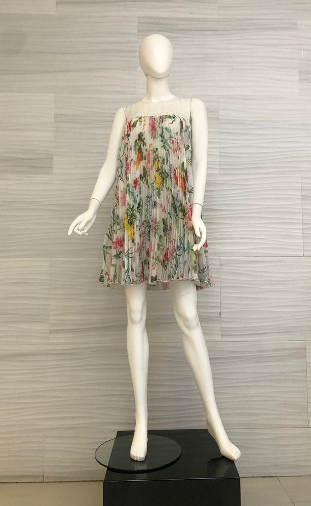 Vestido de gasa con estampado floral AVY17013