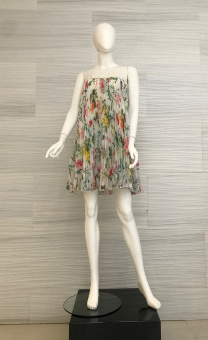 Vestido de gasa con estampado floral AVY17013