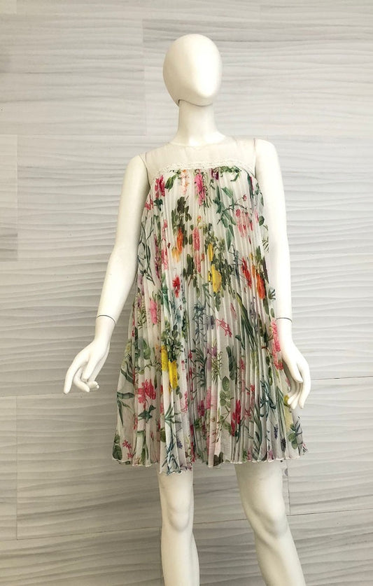 Vestido de gasa con estampado floral AVY17013